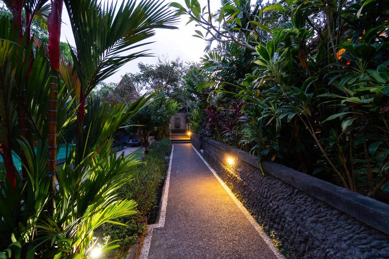 Sari Bamboo Villas Ubud Esterno foto